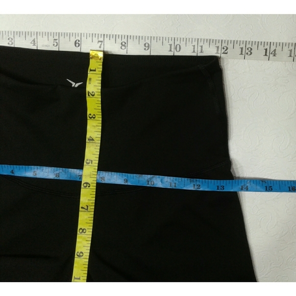 Old Navy Active black leggings size SP - Picture 5 of 8